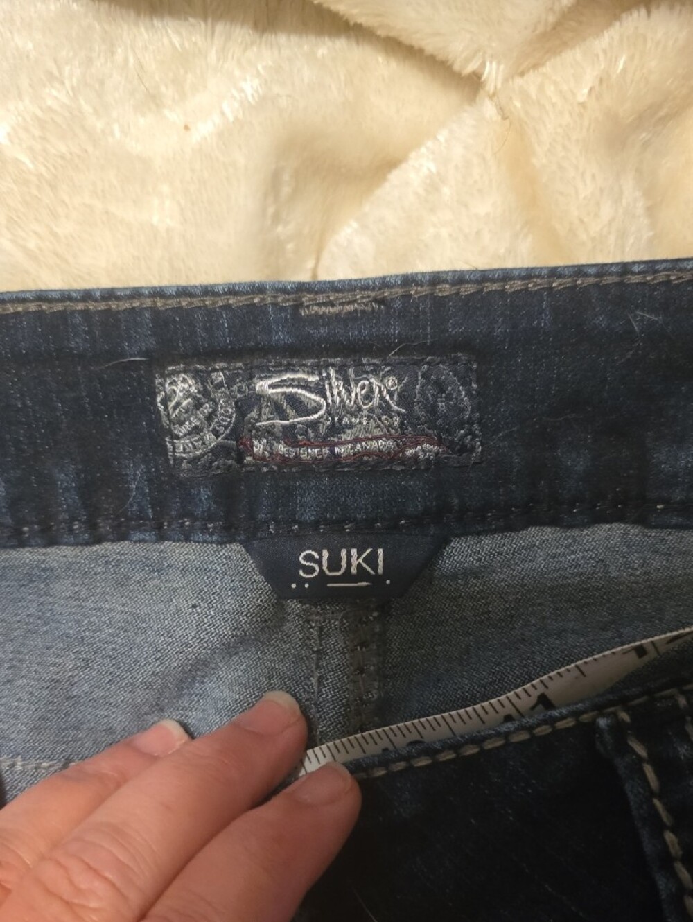 Silver Jeans Women’s Dark Blue Bootcut Jeans - Picture 7 of 8